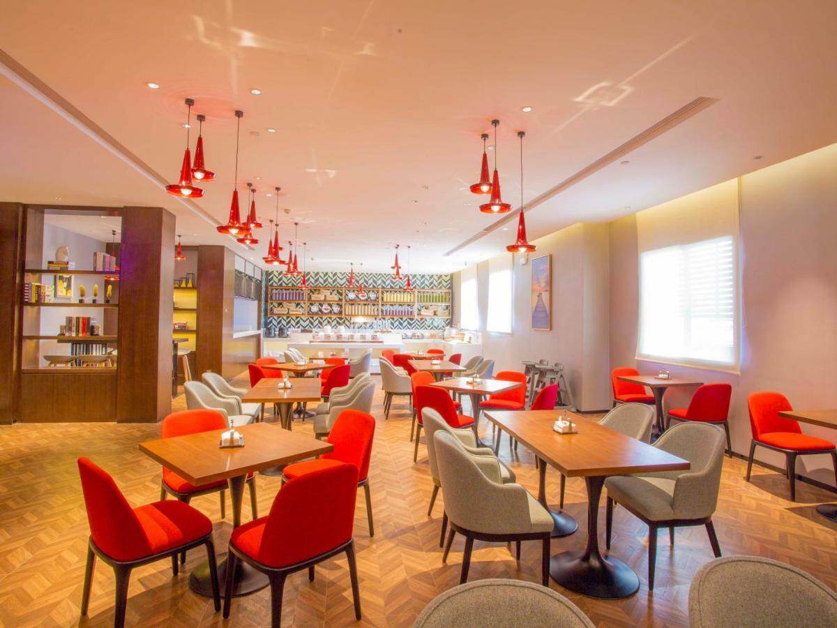 Borrman Hotel Nanning Railway Station Branch Экстерьер фото