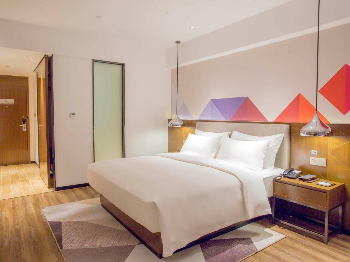 Borrman Hotel Nanning Railway Station Branch Экстерьер фото
