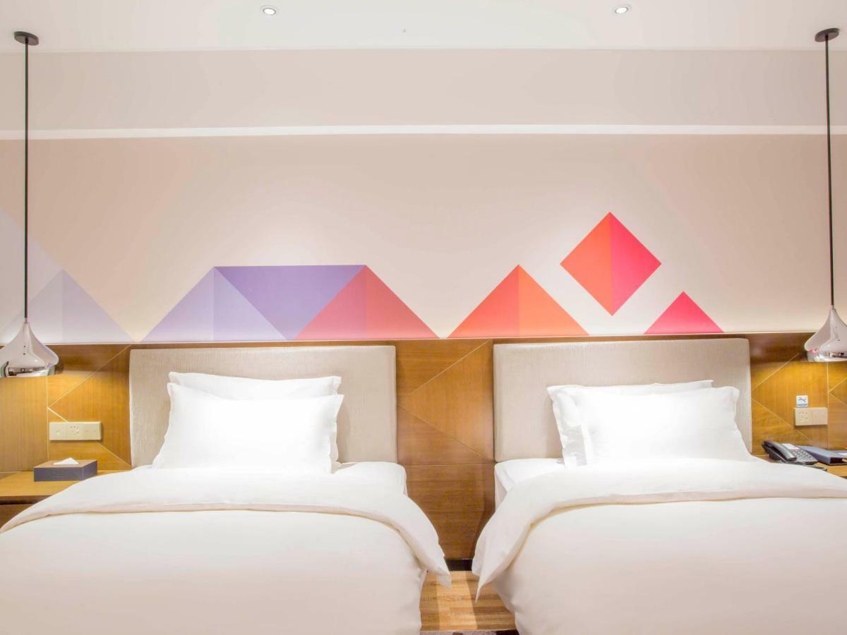 Borrman Hotel Nanning Railway Station Branch Экстерьер фото