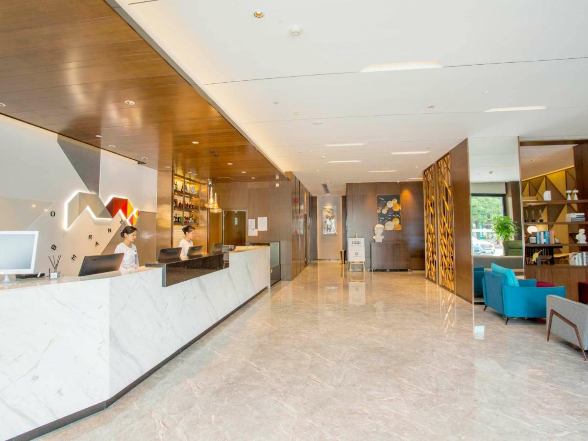 Borrman Hotel Nanning Railway Station Branch Экстерьер фото
