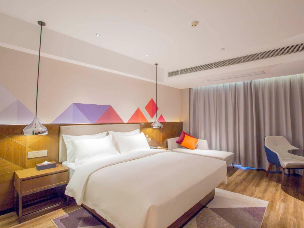 Borrman Hotel Nanning Railway Station Branch Экстерьер фото