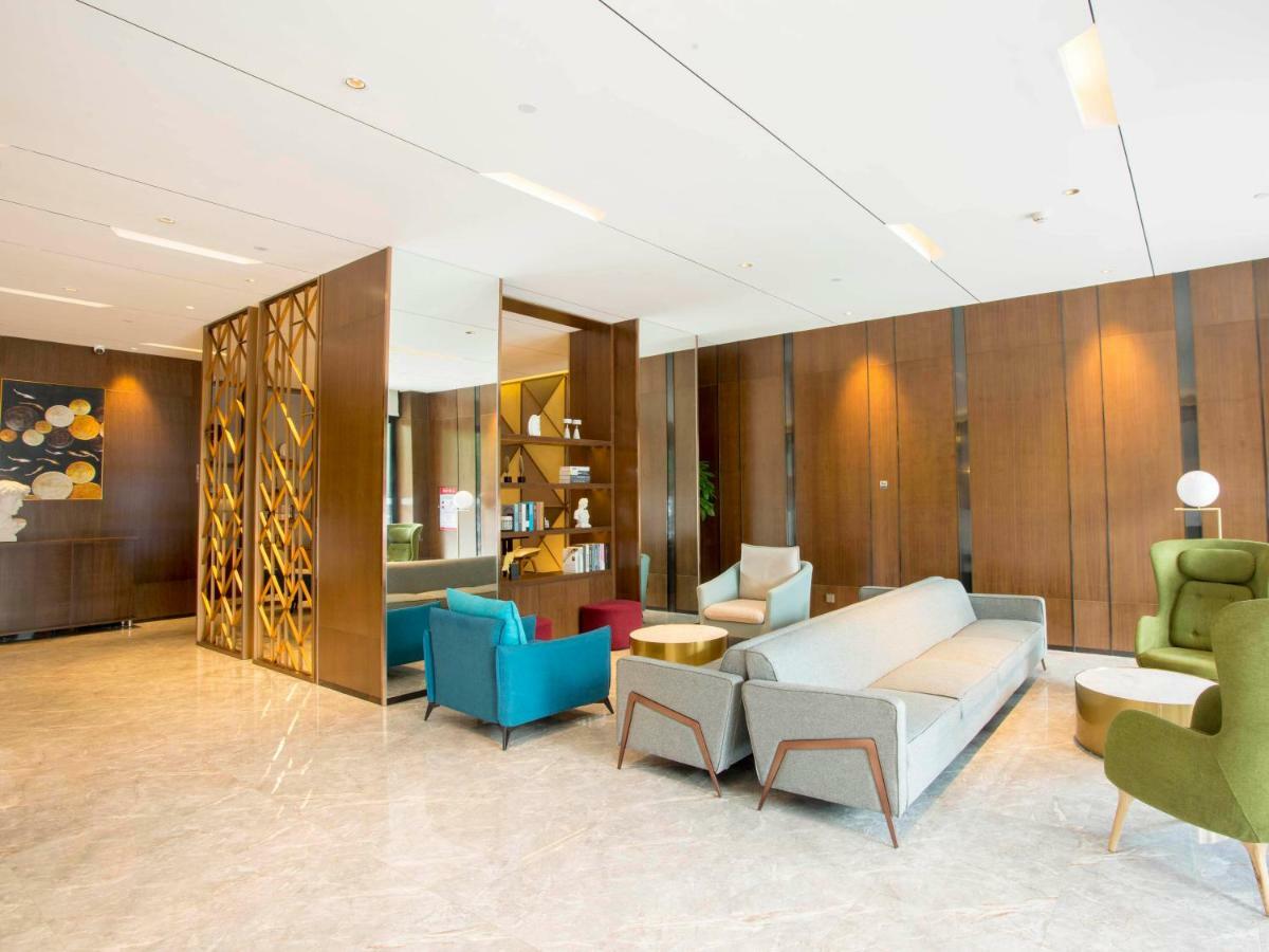Borrman Hotel Nanning Railway Station Branch Экстерьер фото