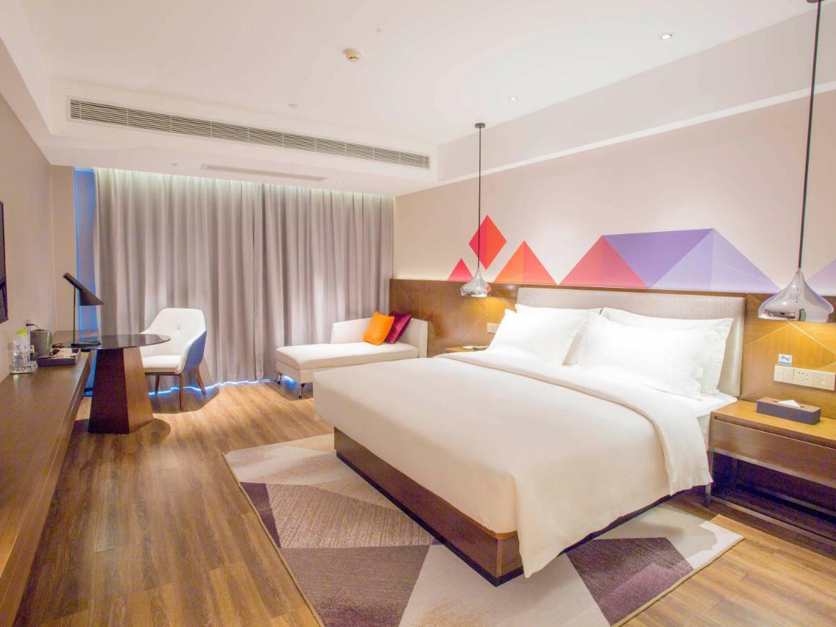 Borrman Hotel Nanning Railway Station Branch Экстерьер фото
